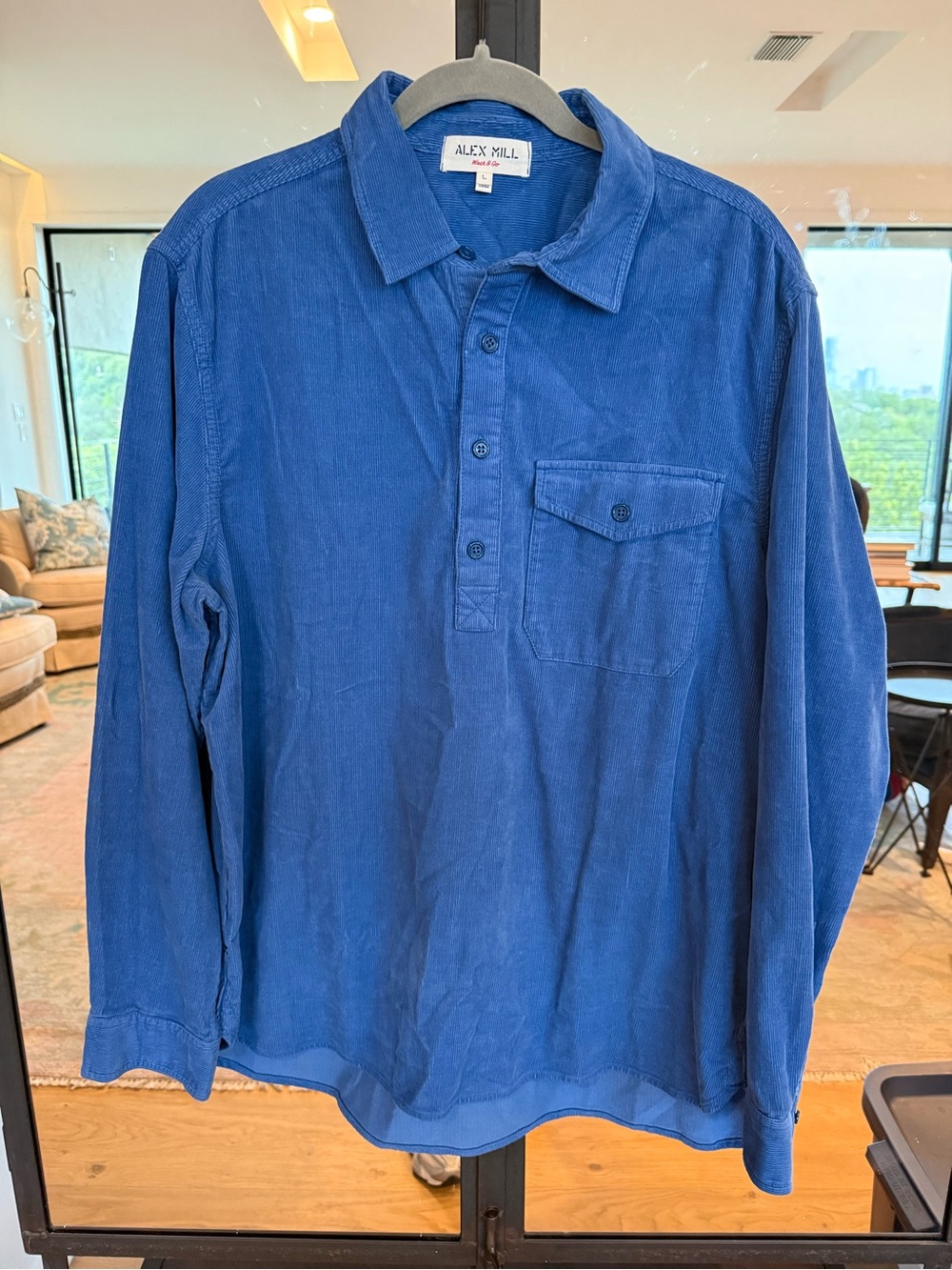 Alex Mill Blue Long-Sleeve Button Down Shirt with Chest Pocket
